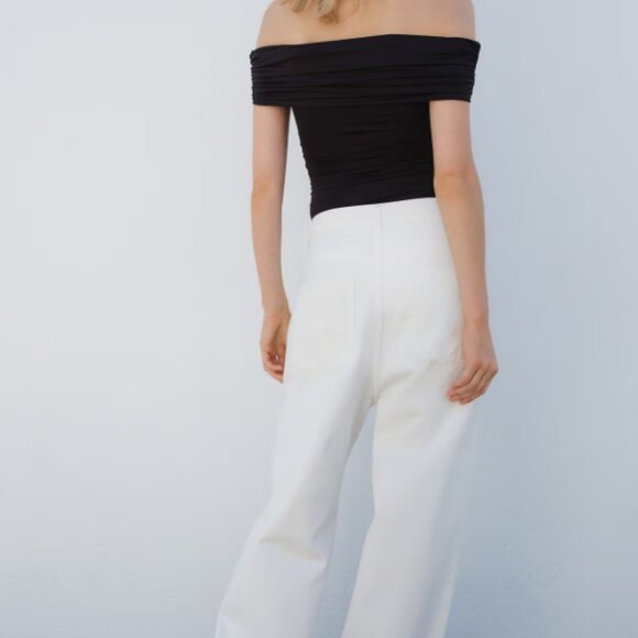 NWOT H&M Gathered Off-the-Shoulder Bodysuit Black Small - Picture 5 of 7